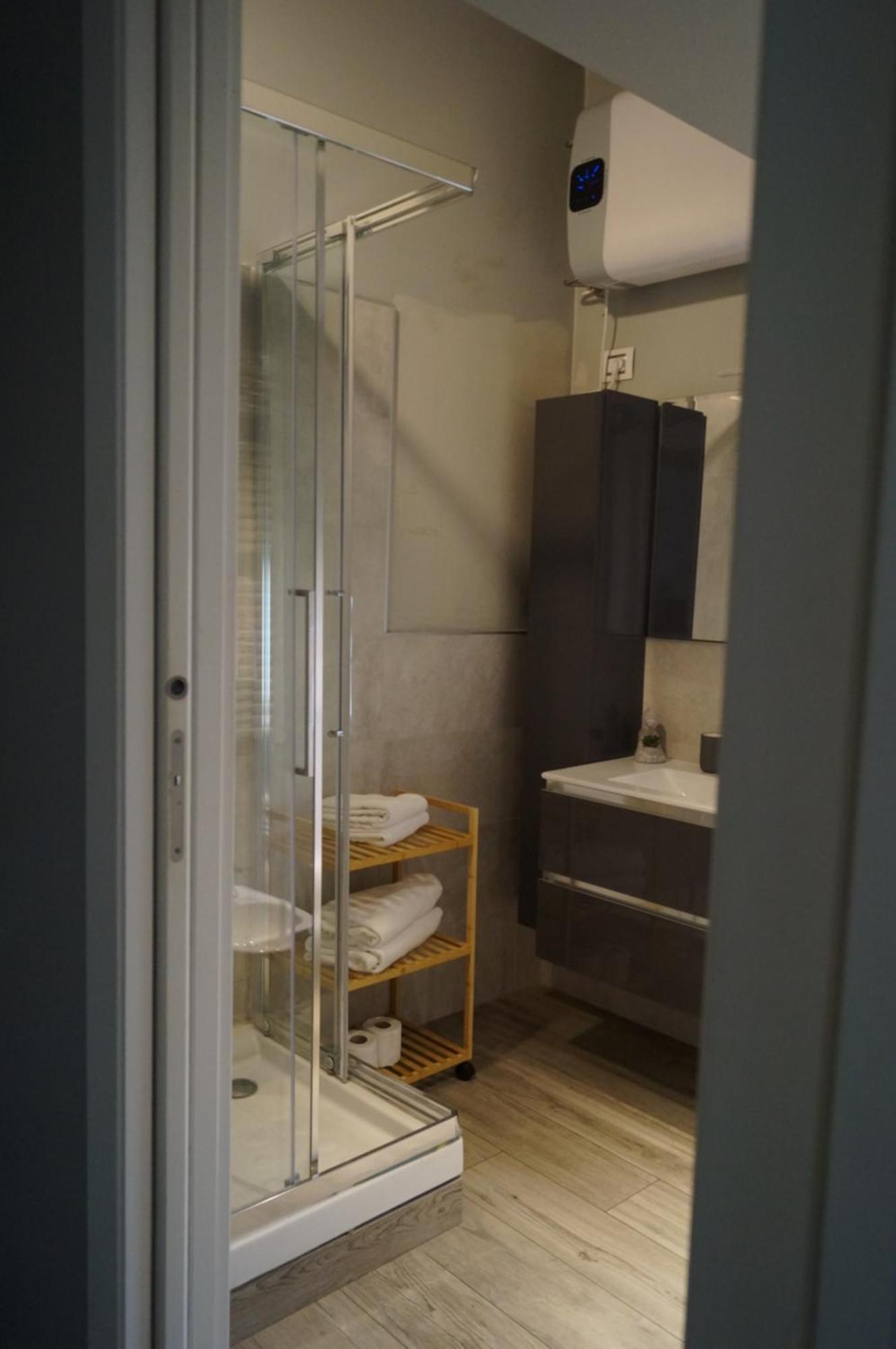 Bgy Central Apartments Bergamo Room photo